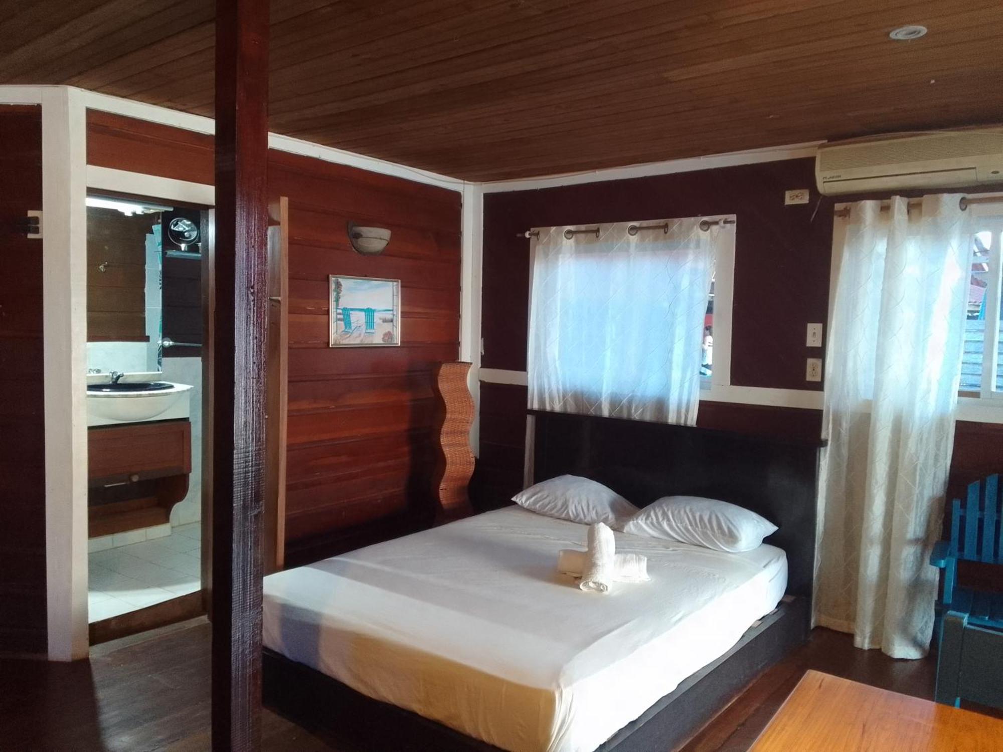 Casa Elba Sobre El Mar Bocas del Toro Exterior foto